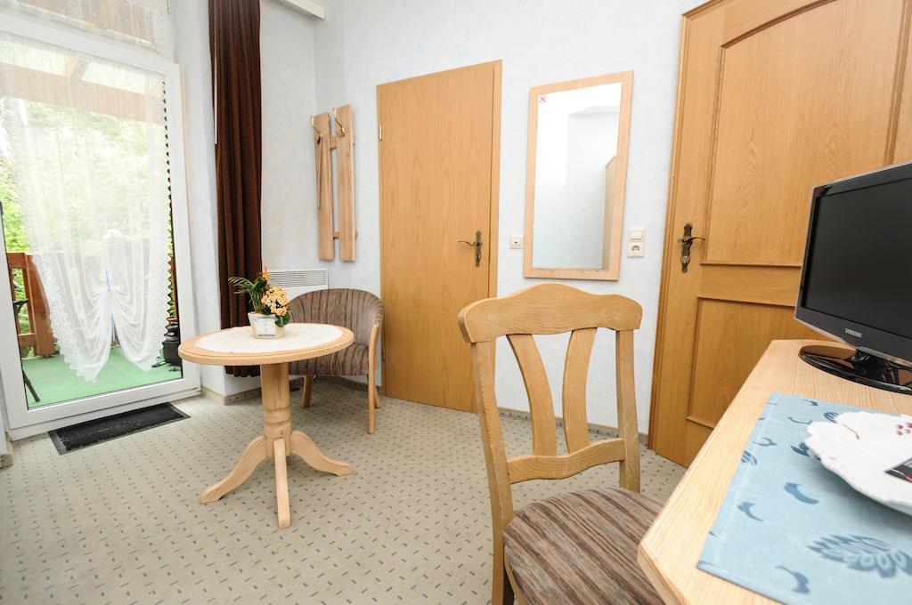 Gaestehaus Wieghardt ブラウバッハ 部屋 写真